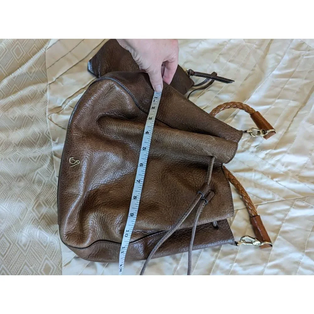 SA santamaro le marche leather bucket bag and attached wallet euc
